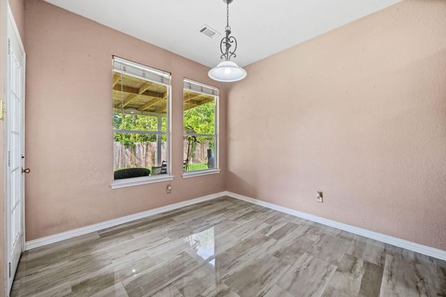 226 Persimmon Drive, Baytown, TX 77520