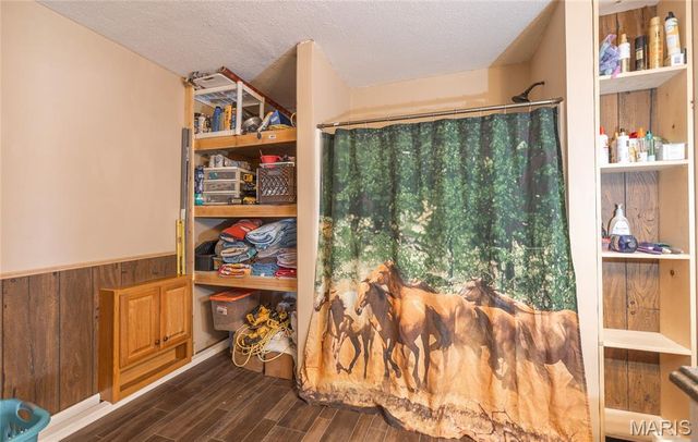 12855 Chicago Road, Dixon, MO 65459