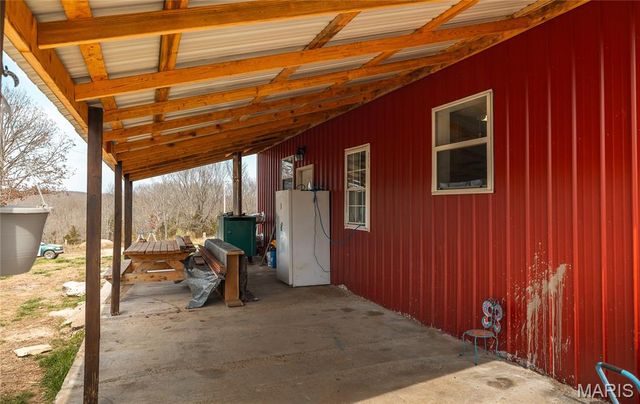 12855 Chicago Road, Dixon, MO 65459