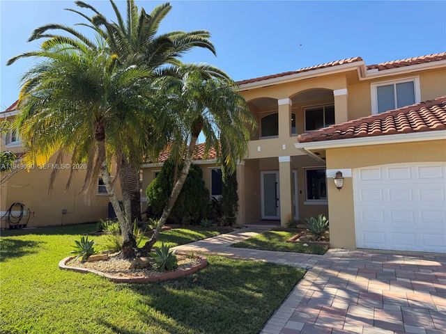 364 SW 188th Ave, Pembroke Pines, FL 33029
