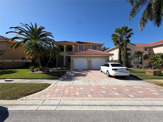 364 SW 188th Ave, Pembroke Pines, FL 33029