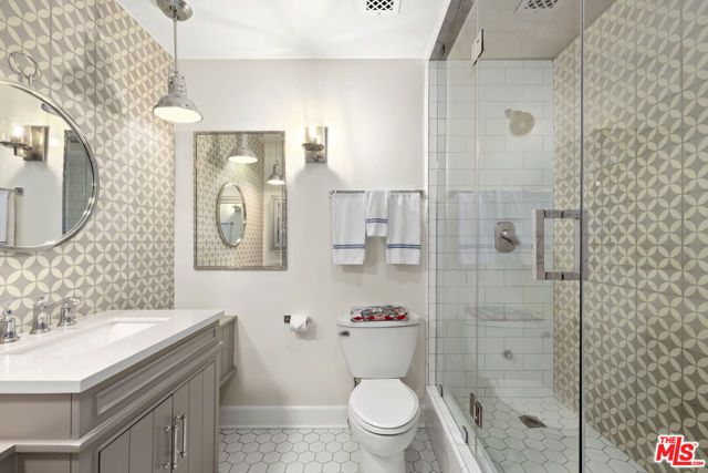 211 S Spalding Drive 109S, Beverly Hills, CA 90212