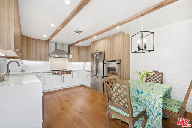 211 S Spalding Drive 109S, Beverly Hills, CA 90212