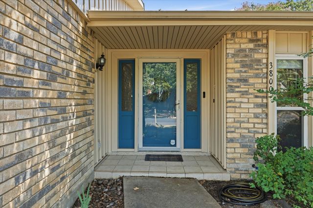 3800 Aspenwood Drive, Bedford, TX 76021