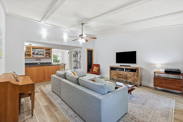 3800 Aspenwood Drive, Bedford, TX 76021