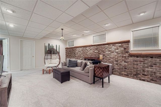 3031 Clove Tree Lane, Woodstock, GA 30189