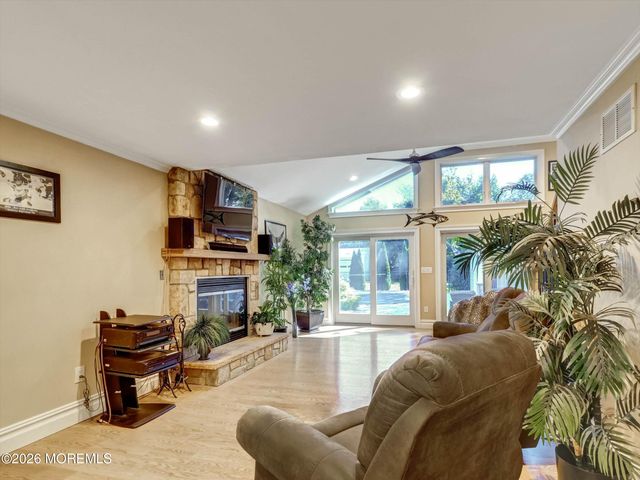 538 Oak Street, Port Monmouth, NJ 07758