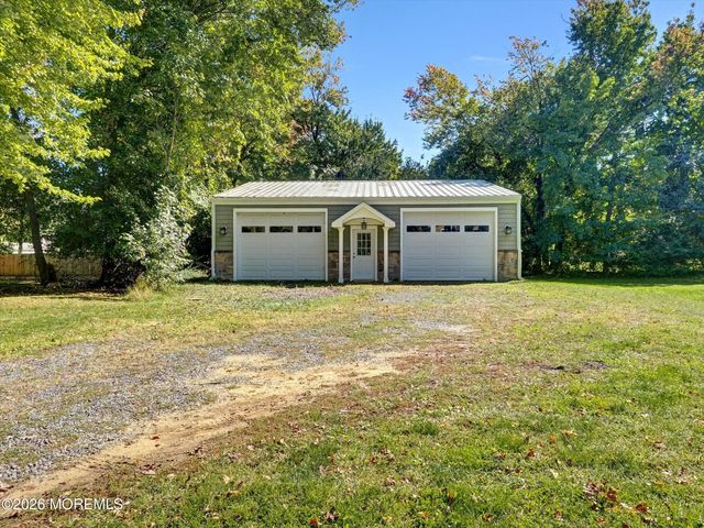 538 Oak Street, Port Monmouth, NJ 07758