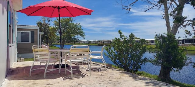132 BERMUDA WAY, North Port, FL 34287