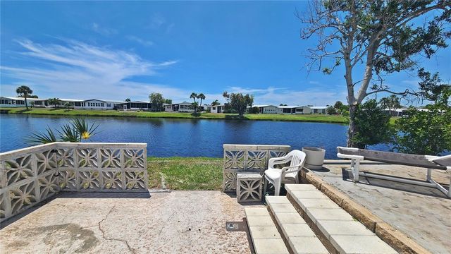 132 BERMUDA WAY, North Port, FL 34287