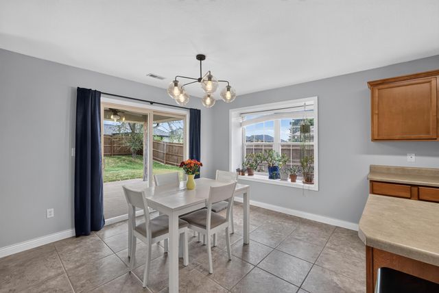 3904 LADUE CT, Columbia, MO 65202