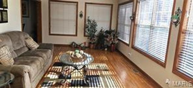 658 County Road 5013, Salem, MO 65560