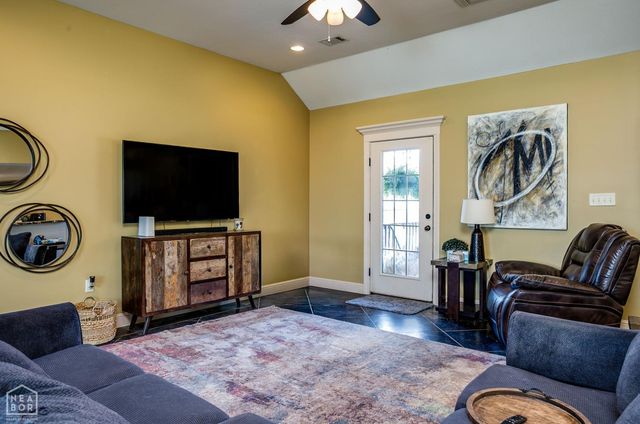 1112 Paragould Drive, Jonesboro, AR 72401