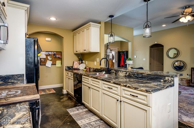 1112 Paragould Drive, Jonesboro, AR 72401