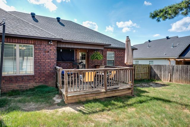 1112 Paragould Drive, Jonesboro, AR 72401