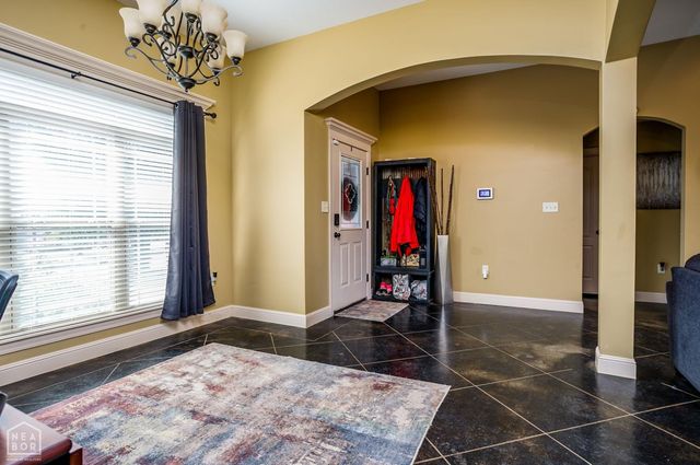 1112 Paragould Drive, Jonesboro, AR 72401