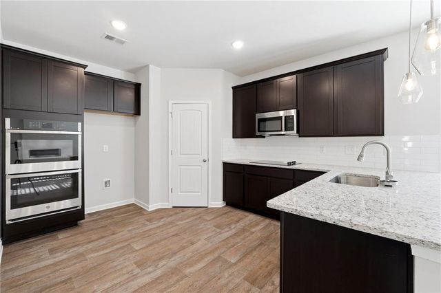 456 River Walk Farm Parkway, Covington, GA 30014