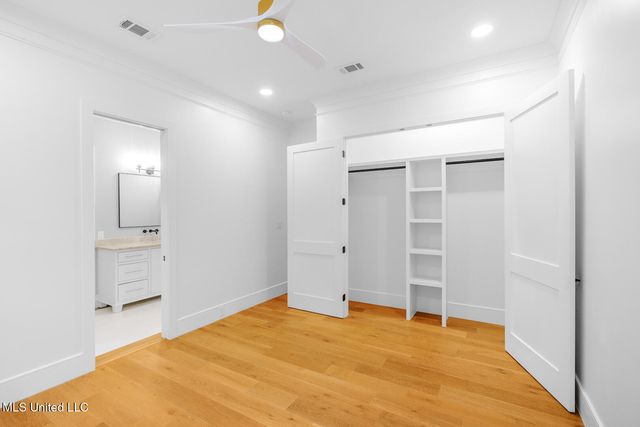 5 Hanging Oak Circle, Gulfport, MS 39507