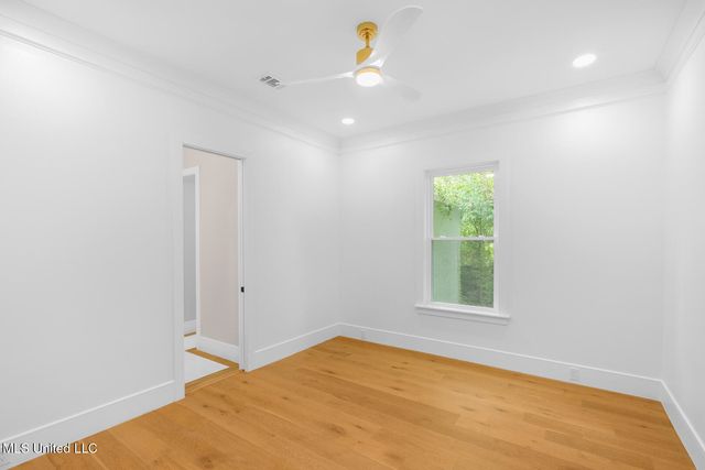 5 Hanging Oak Circle, Gulfport, MS 39507