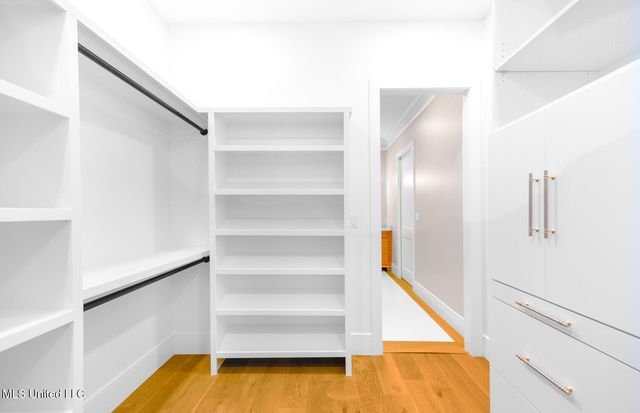 5 Hanging Oak Circle, Gulfport, MS 39507