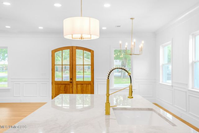 5 Hanging Oak Circle, Gulfport, MS 39507