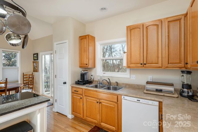 477 Probart Street, Brevard, NC 28712