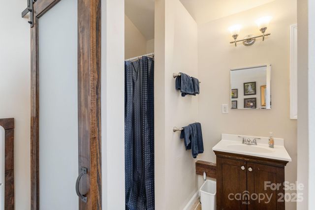 477 Probart Street, Brevard, NC 28712