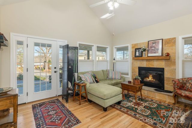 477 Probart Street, Brevard, NC 28712