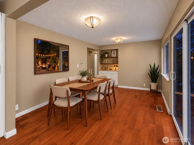 7211 44th Street W, University Place, WA 98466