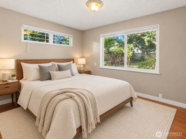 7211 44th Street W, University Place, WA 98466