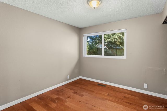 7211 44th Street W, University Place, WA 98466
