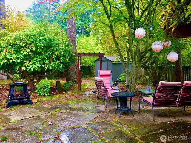 7211 44th Street W, University Place, WA 98466
