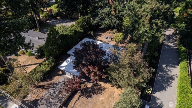 7211 44th Street W, University Place, WA 98466