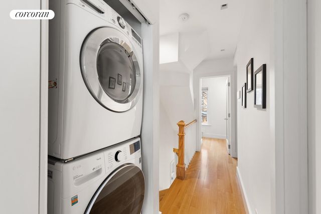 390 STRATFORD Road, New York City, NY 11218