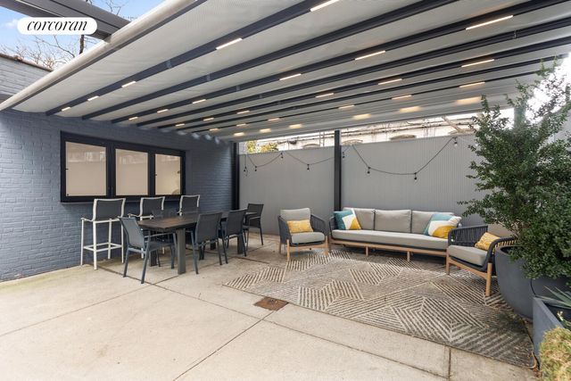 390 STRATFORD Road, New York City, NY 11218