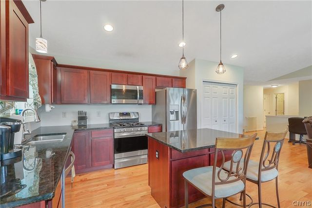 14 Laurens Way, Lysander, NY 13027