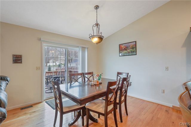 14 Laurens Way, Lysander, NY 13027