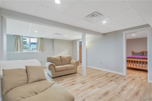 14 Laurens Way, Lysander, NY 13027