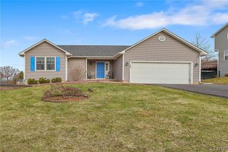 14 Laurens Way, Lysander, NY 13027