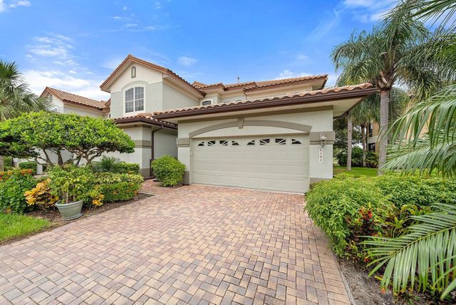 8406 MIRAMAR WAY 8406, Lakewood Ranch, FL 34202