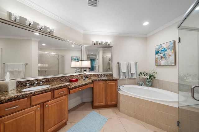 8406 MIRAMAR WAY 8406, Lakewood Ranch, FL 34202