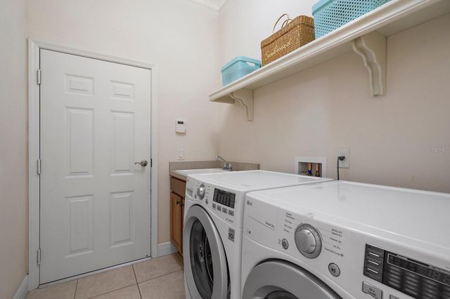 8406 MIRAMAR WAY 8406, Lakewood Ranch, FL 34202