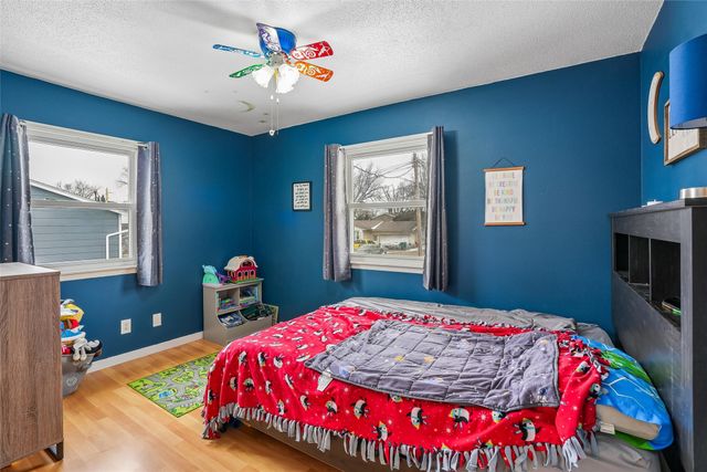 4901 Ash Drive, Pleasant Hill, IA 50327