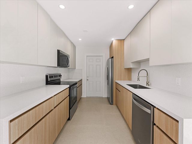 3856 Corrigan Court, Lake Worth Beach, FL 33461