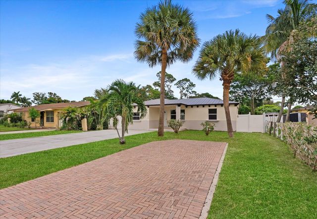 3856 Corrigan Court, Lake Worth Beach, FL 33461