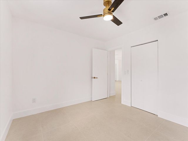 3856 Corrigan Court, Lake Worth Beach, FL 33461