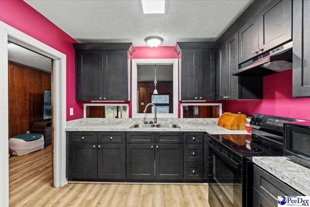 506 Taylor Street, Lake City, SC 29560