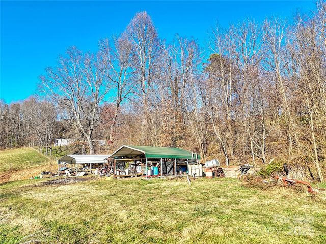 1254 Pisgah Drive, Canton, NC 28716