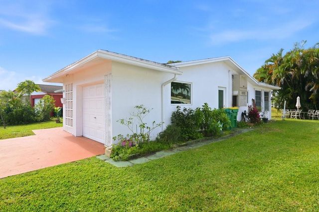 3002 NW 48th Street, Fort Lauderdale, FL 33309