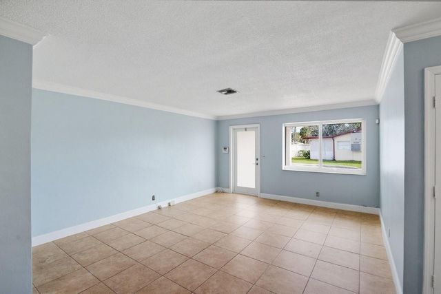 3002 NW 48th Street, Fort Lauderdale, FL 33309